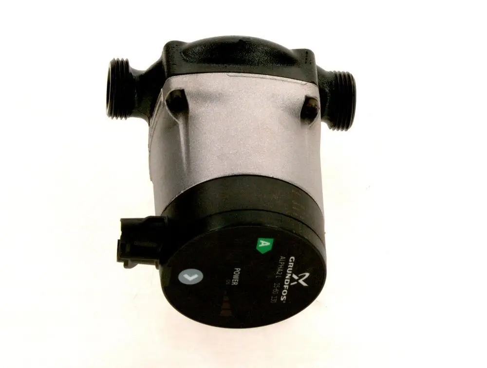 BOSCH Pumpe mit zwei anschlussseitigen Gewinden und einem elektrischen Anschluss, zur Nutzung in Heizungs- oder Wasserversorgungssystemen.